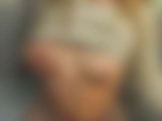 Live cam show with MuoiNisbit - White on TottyGirls | united states