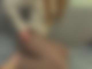 Live cam show with MuoiNisbit - New Foot Fetish on Dolls Live