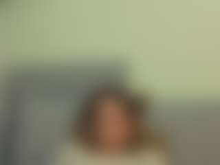 Live cam show with MuoiNisbit - Brown Eyes on parknlotfishbdy