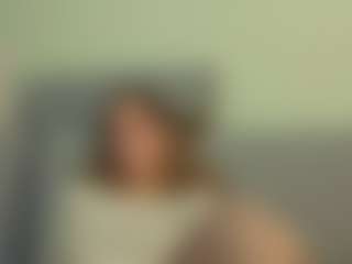 Live cam show with MuoiNisbit - Skinny on ObeyMaria