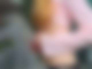 Live cam show with MuoiNisbit - Blonde Hair on Camsoda