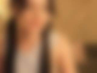 Live cam show with Nikki-doll - Athletic Cum on sexylive.show