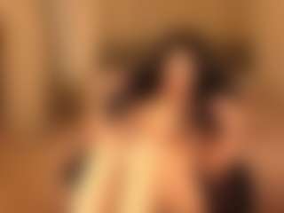 Live cam show with Nikki-doll - Average on SmokeAndPoke