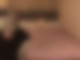 Live cam show with Nikki-doll - Yoga on googirlz