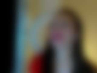 pure-elena's Live Sex Cam Show