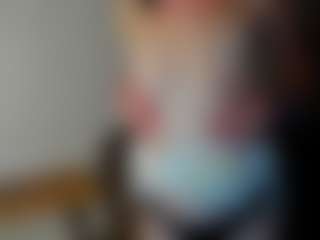 pure-elena MILF webcam performer live streaming