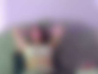Live cam show with SofiaSpring - Colombia on Milfs Live