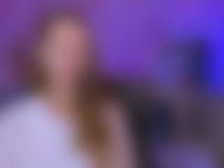 Live cam show with sugar-kitten3 - Shaved Pussy on Milfs Live