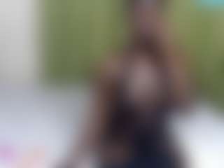 VikkiChase's Live Sex Cam Show