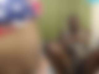 Live cam show with VikkiChase - Fingering on SinfulBabes