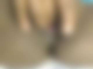 VikkiChase's Live Sex Cam Show