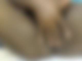 Live cam show with VikkiChase - Shaved Pussy on Fling VIP Chat