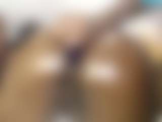Live cam show with VikkiChase - Ass To Mouth on Camsoda