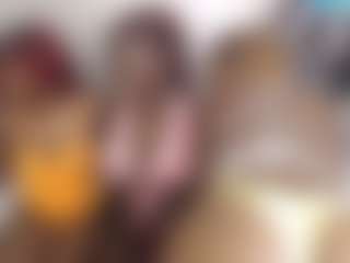 Live cam show with VikkiChase - Big Ass on Camsoda