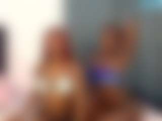 Live cam show with VikkiChase - White on sexylive.show | kenya