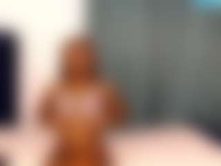 Live-camshow met VikkiChase - Big Tits op Camsoda