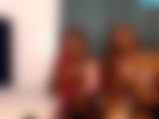 Live cam show with VikkiChase - Asshole on intimatelivegirls.com