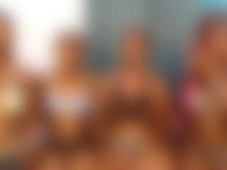 Live cam show with VikkiChase - Spank on xxxlivecams.org