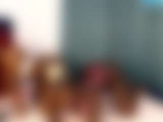 VikkiChase's Live Sex Cam Show