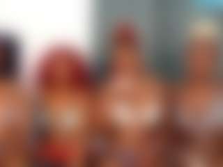 VikkiChase's Live Sex Cam Show