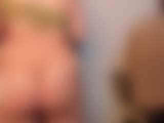 YouMissMe's Live Sex Cam Show