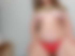 Live cam show with YouMissMe - New Toys on CamSextacy