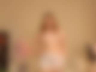YouMissMe's Live Sex Cam Show