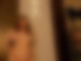 YouMissMe's Live Sex Cam Show