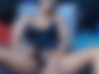 YummyBrowny MILF webcam performer live streaming