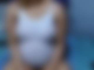 YummyBrowny's Live Sex Cam Show