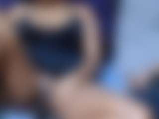 YummyBrowny's Live Sex Cam Show