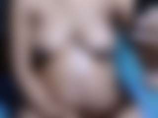 YummyBrowny's Live Sex Cam Show