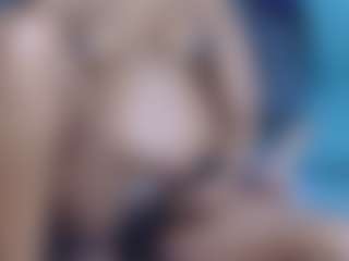 YummyBrowny's Live Sex Cam Show