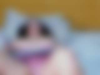 AlessiiaRose's Live Sex Cam Show