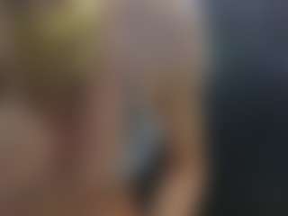 Live cam show with AliceWorn - HD on Camsoda