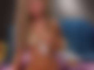 AliceWorn's Live Sex Cam Show