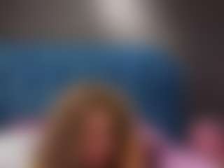 AliceWorn's Live Sex Cam Show