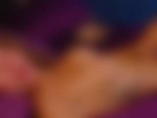 Live cam show with AliceWorn - Big Tits on CamSodaAdn
