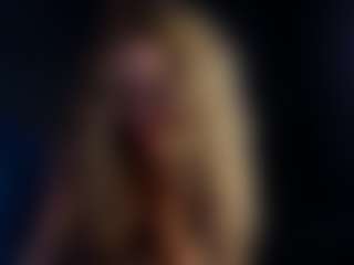 Live cam show with AliceWorn - Blue Eyes on Camsoda