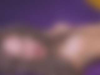 Live cam show with AliceWorn - Athletic Public on fapnchat