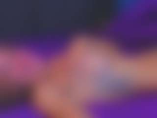 Live cam show with AliceWorn - Public MILF on SinfulBabes