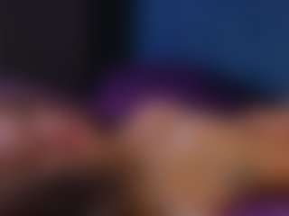 Live cam show with AliceWorn - Control on SpunkLive