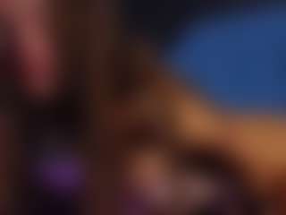 Live cam show with AliceWorn - Striptease Latina on SpunkLive