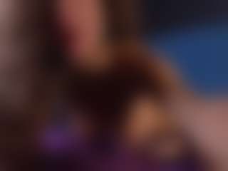 AliceWorn's Live Sex Cam Show