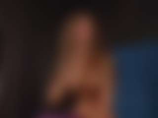Live cam show with AliceWorn - Latina MILF on mypornchat.com