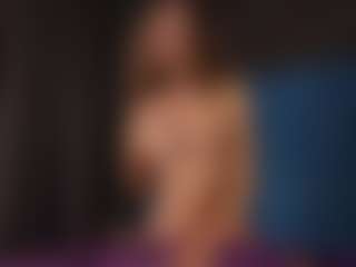 Live cam show with AliceWorn - Blue Eyes on SpunkLive
