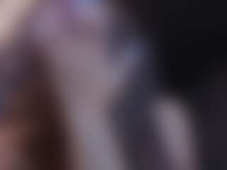 Live cam show with AliceWorn - Spy Latina on Camiplay Live