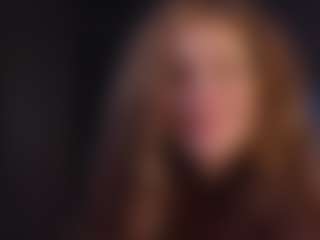 AliceWorn MILF webcam performer live streaming