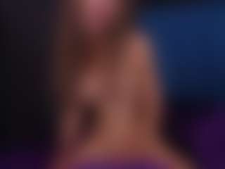 Live cam show with AliceWorn - Squirt on Camsoda