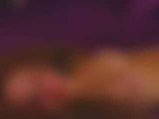 Live cam show with AliceWorn - Cute on CamClone